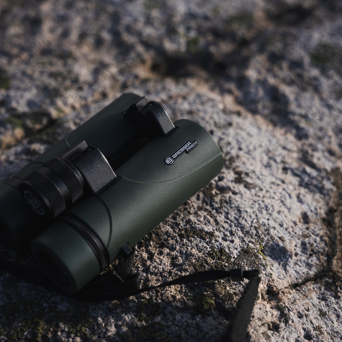 BRESSER Pirsch 10x50 Fernglas mit Phasenvergütung