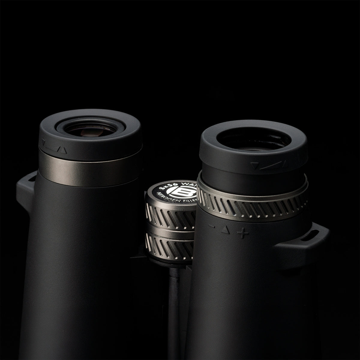 BRESSER Condor 8x56 Dachkant Fernglas mit UR-Vergütung