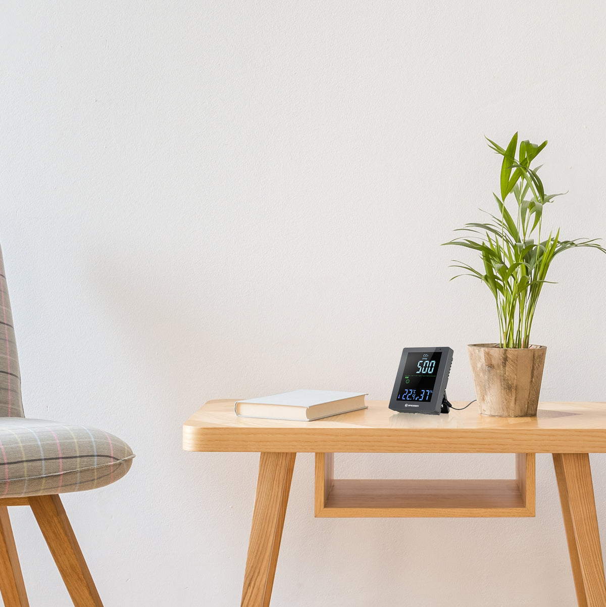 BRESSER CO2-Luftqualitätsmonitor Smile mit CO2-Ampel