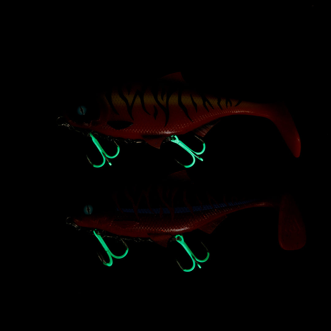 Mikado Stinger - Von Wirbeln Jaws Double Evo Stinger Fluo - 25kg - NR. 1/0 - 1 Stk.