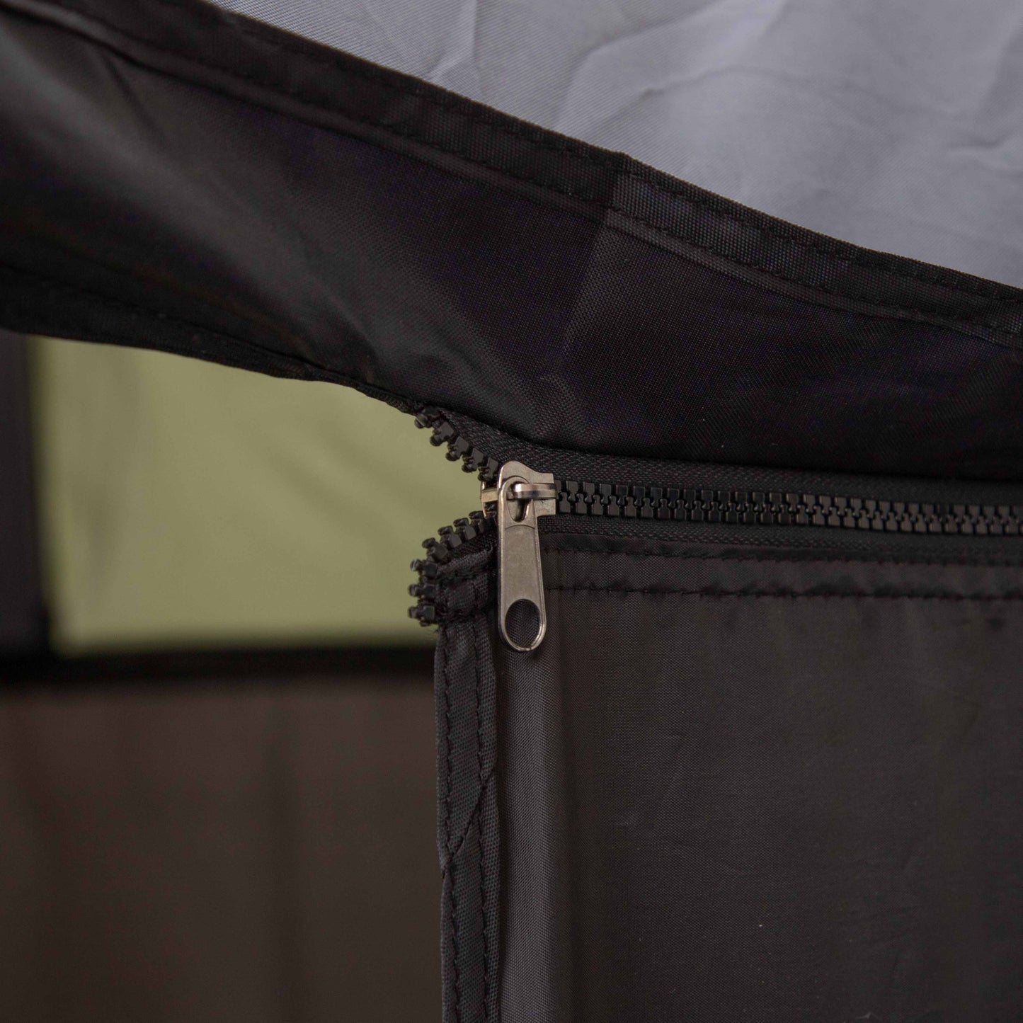 Mikado Umbrella - Pro - Method Feeder - With Side Cover - 2.5m - 1 pcs.
